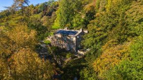 Peep-O-Day-Stylish 4bedroom cottage with Dale view